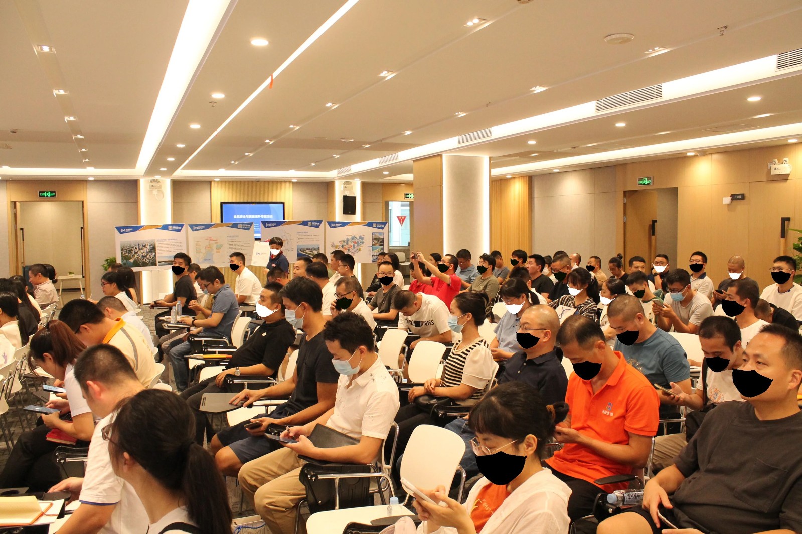 微信圖片_20241029134348.jpg 微信圖片_20241029134348.jpg